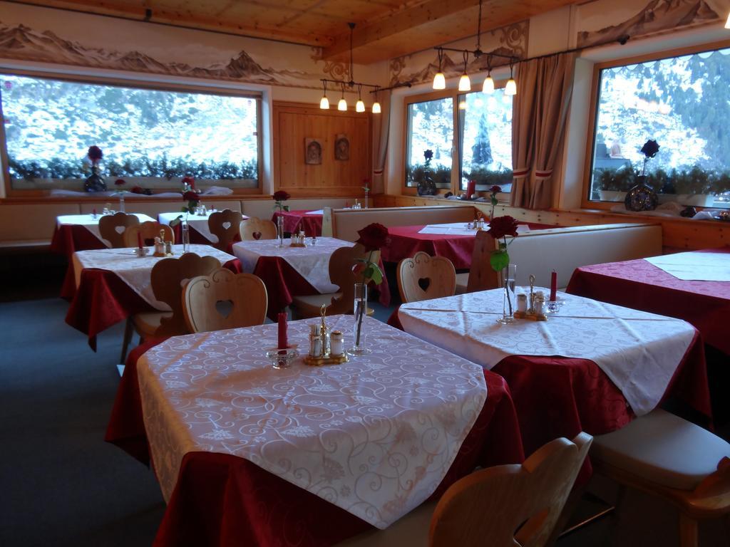 Gasthof Geierwallihof Vent Bagian luar foto