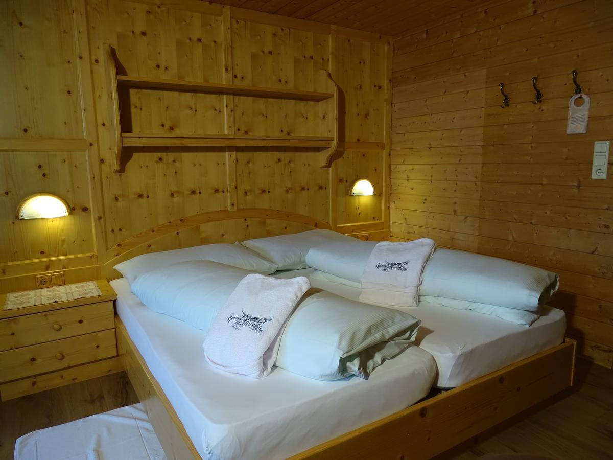 Gasthof Geierwallihof Vent Bagian luar foto