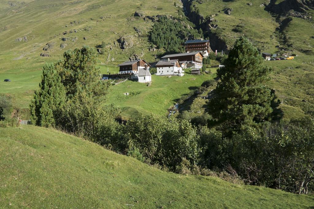 Gasthof Geierwallihof Vent Bagian luar foto
